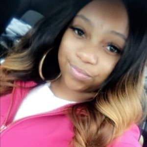 Meet your Posher, Marissa